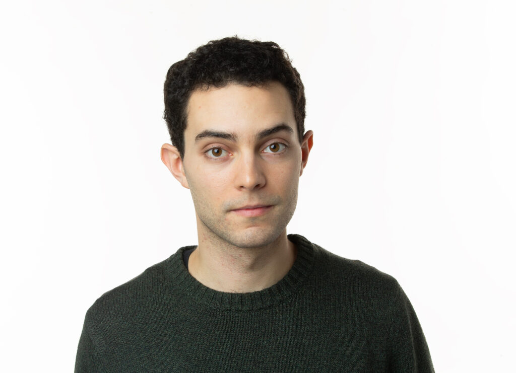 Sammy Sussman. photo by Earl Wilson